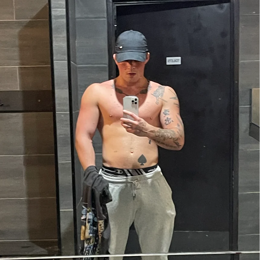 Athlete physique progress